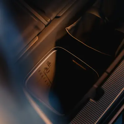 EX60 Interior Smart Storage