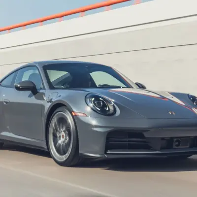 Porsche-911_Carrera-2025-1280-d906dfe25c71e22ff899c73640f2bbacfc