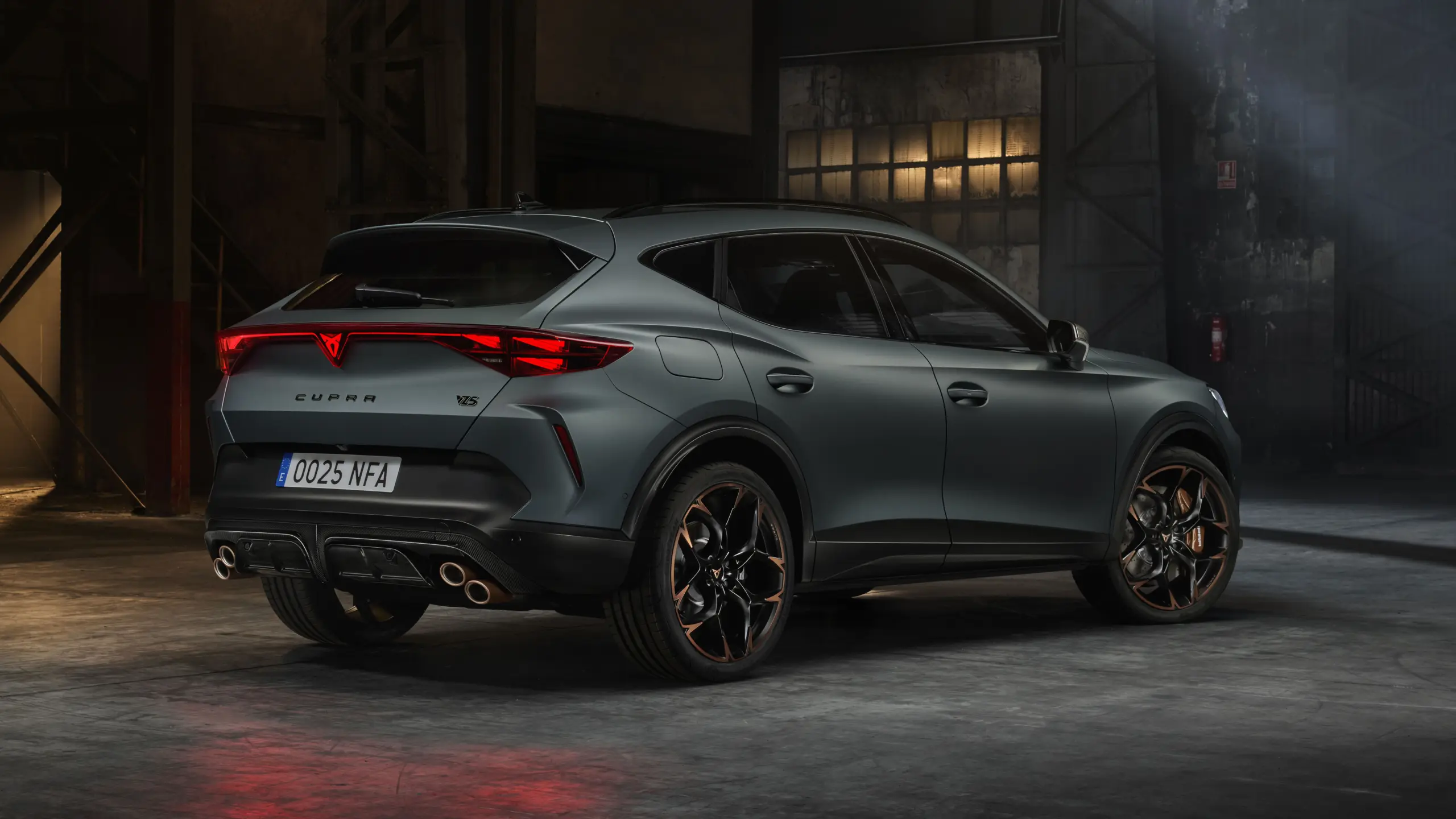 Ismét kapható itthon öthengeres motorral a Cupra Formentor! Íme az ára!