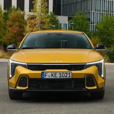kia-k4-gtline-sparkling-yellow-static-digital-1920x1080-006