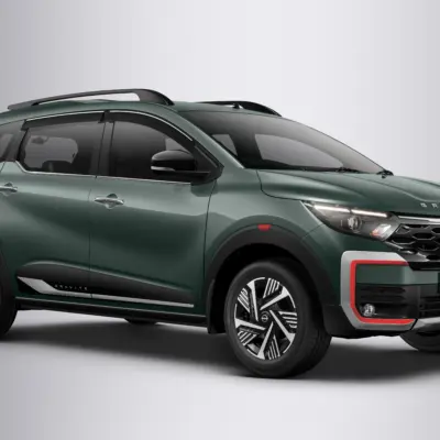 Nissan Gravite front 3-4