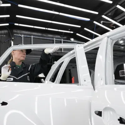 TMMC RAV4 Production_SCA4381