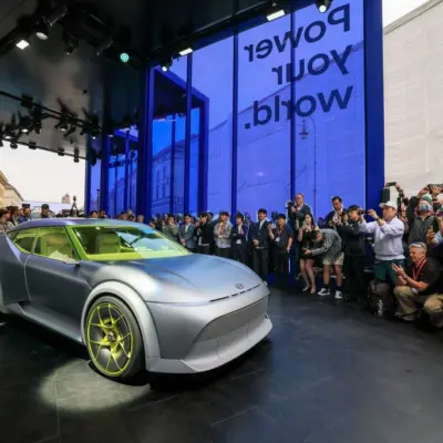 hyundai-concept-three-at-iaa-mobility-2025-on-site-11