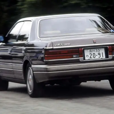 mazda-luce-1986-1991