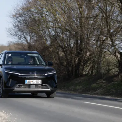 BYD13997