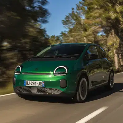 Renault-Twingo-E-Tech-electric-Techno-Absolute-Green-26