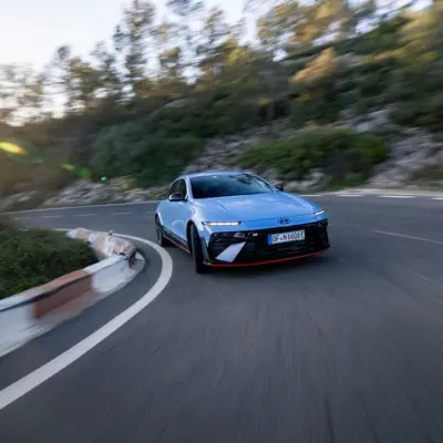 hyundai-ioniq-6-n-driving-experience-lifestyle-56_wid_1024_bfc_off