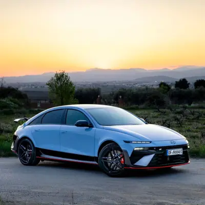 hyundai-ioniq-6-n-driving-experience-lifestyle-65_wid_1024_bfc_off