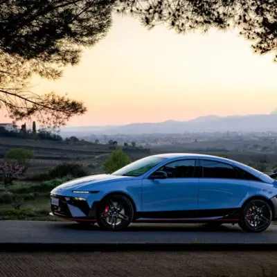 hyundai-ioniq-6-n-driving-experience-lifestyle-69_wid_1024_bfc_off