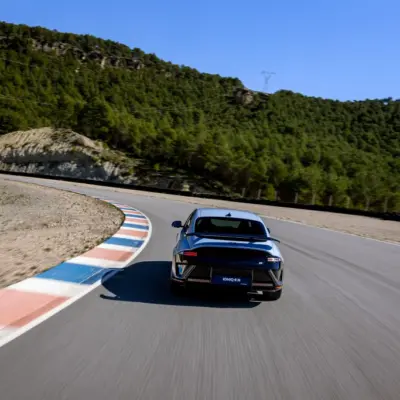 hyundai-ioniq-6-n-driving-experience-track-346_wid_1024_bfc_off
