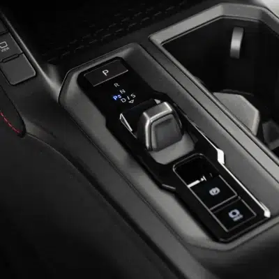 2026_RAV4 HEV_GRS_Emotional Red_interior_028
