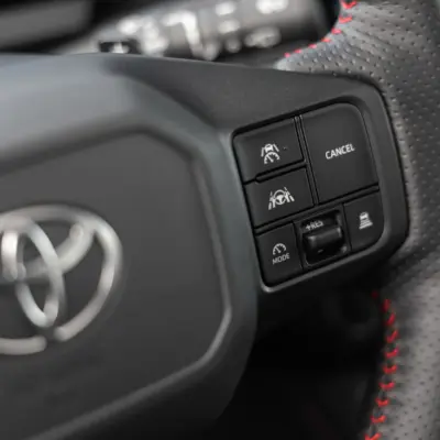 2026_RAV4 HEV_GRS_Emotional Red_interior_038