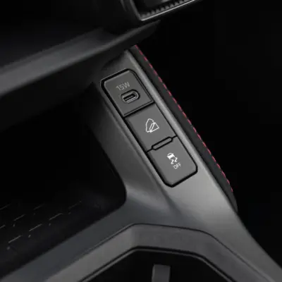 2026_RAV4 HEV_GRS_Emotional Red_interior_049