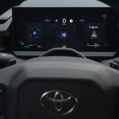 2026_RAV4 HEV_GRS_Emotional Red_interior_061