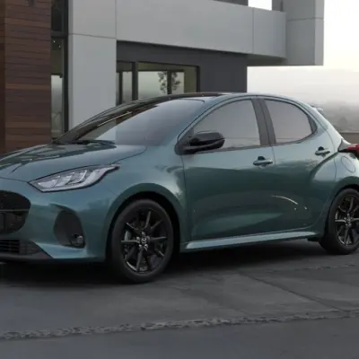 2026_mazda2_hybrid_fg_still_04_lowres