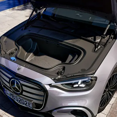 Die neue elektrische C-Klasse definiert das Segment neuThe all-new electric C-Class: Redefining the segment