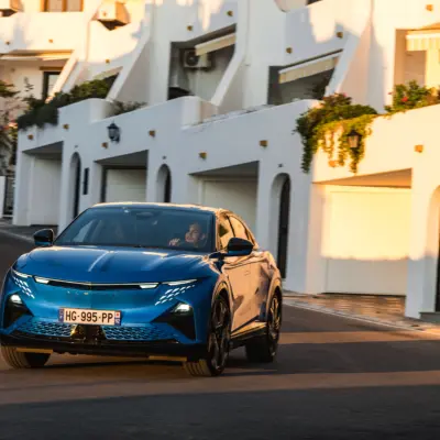 Alpine-A390-GT-Alpine-Vision-Blue