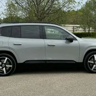 Mercedes_GLB_013