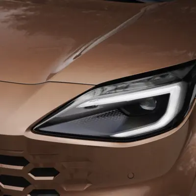 Yaris_Cross_High_Grade_Precious_Bronze_Exterior-02